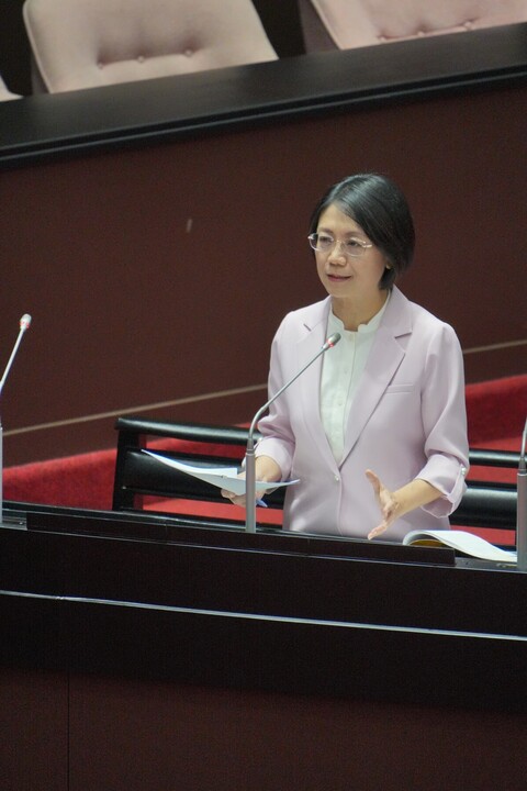 藍委優先推「公教年金停砍」　　民進黨批「大倒車」：讓危機再現