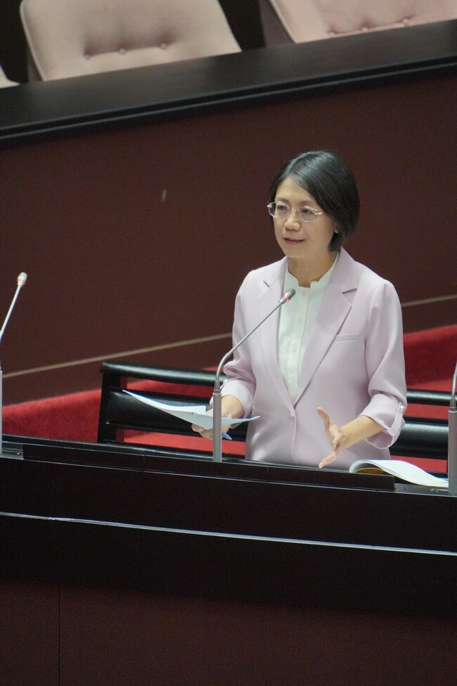 藍委優先推「公教年金停砍」　　民進黨批「大倒車」：讓危機再現 | 華視新聞