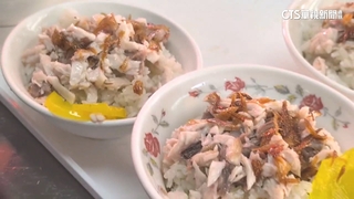 沒豬吃！南投千人烤豬「改烤羊」　嘉義火雞肉飯爆人潮