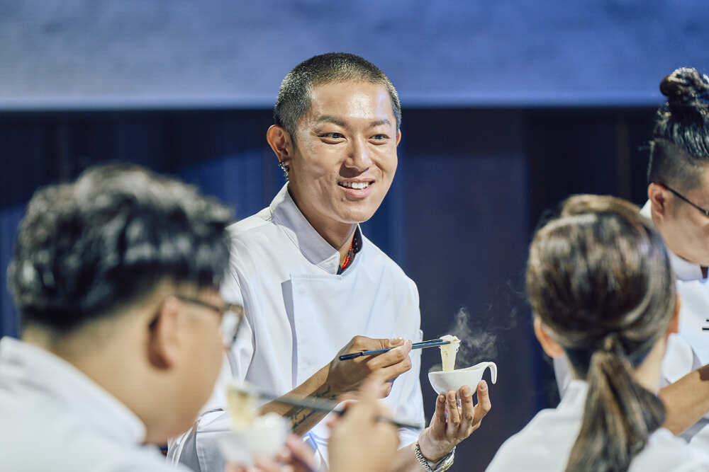 主廚張楷奕帥氣外型掀起話題