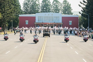 陸軍司令部中正堂改「忠誠堂」　翁曉玲：真的要好好刪國防部預算