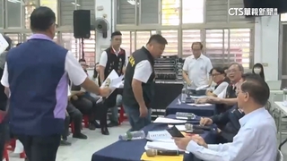 傅崐萁坐縣府官員前主持座談　張峻嗆違行政倫理