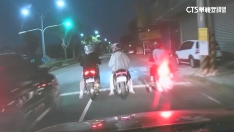 【台語新聞】男大生拒檢狂飆遭開43張罰單 發文討拍挨轟