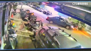 搶方向盤連撞7車　2毒犯5個月內4度遭警逮捕