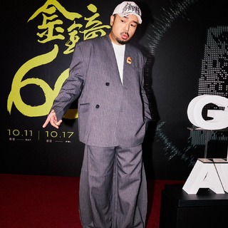 藝人阿達自首閃兵！今主動到案　複訊後30萬交保