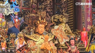 珊瑚媽紅珊瑚毀損！　廟方：平時費心維護.LED燈不照珠寶