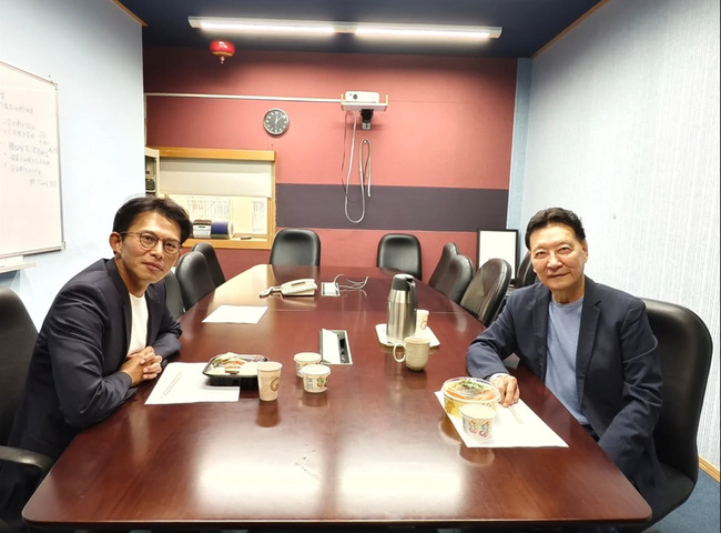 趙少康、黃國昌開便當會　盼「藍白須更緊密合作」：很多枝節都可放下 | 華視新聞