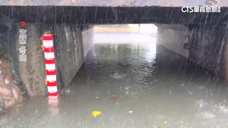 「超大豪雨」炸宜蘭　冬山鄉涵洞積水逾60公分