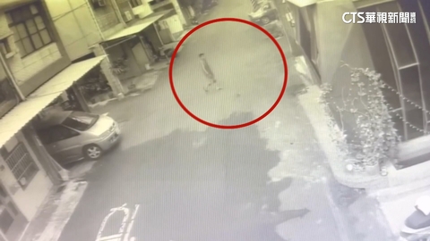 【台語新聞】專挑長者！　高雄通緝犯裝可憐借醫藥費　騙獨居婦1.2萬