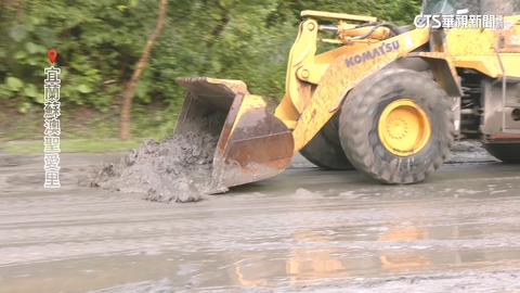 【台語新聞】豪雨襲蘇澳！　聖愛里淹慘　居民驚：半小時淹胸口