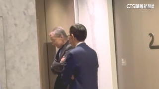 Intel前執行長季辛格再訪台　與鴻海董座劉揚偉餐敘
