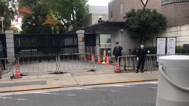 日網友在中國駐日大使館門口　播館長痛罵習近平音檔　台網友：用魔法打敗魔法！ | 華視新聞