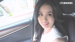 呂文婉拱天宮拜拜遭塞籤紙　義工撕碎：恐為騙財手法