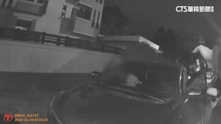 飛車追逐！　副駕坐毒品通緝犯拒檢　警急舉槍逮人