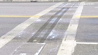 金崙大橋伸縮縫「四指寬」害摔　工務段：已鋪設鐵板