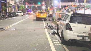 休旅車「正要倒車」遭轎車直撞輕傷　駕駛涉嫌肇逃