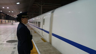 中國昆明驚傳「火車撞工人」釀11死　官方遭轟「太冷血」急關留言