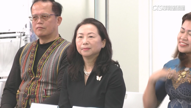 中配徐春鶯遭羈押　民眾黨喊「政治操作」 民進黨：別模糊焦點 | 華視新聞