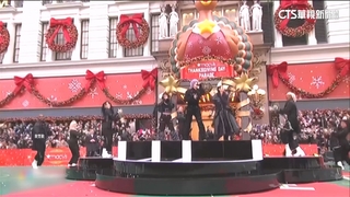 梅西百貨感恩節遊行　EJAE等3人驚喜演唱Golden