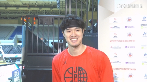「台日對決」再上演 日本隊長渡邊雄太讚台籃天賦