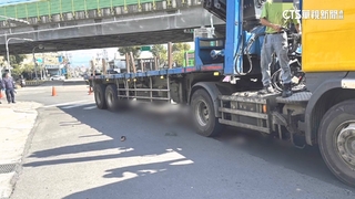 騎士遭曳引車追撞捲車底亡　肇事駕駛過失致死移送