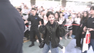 「苦盡柑來遇見你」！　朴寶劍.IU.崔代勳.文素利齊聚AAA