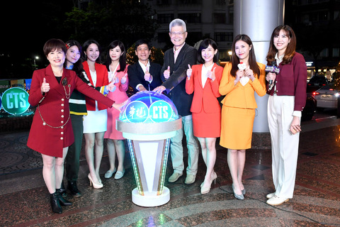 華視耶誕點燈點亮《創意無限 公益向前》