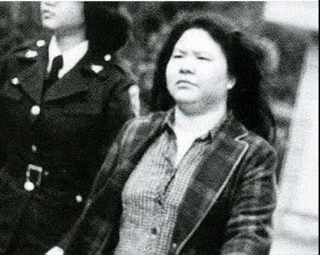 突發「陳菊黑白照」喊想念掀議　賴瑞隆急補1句滅火　 | 華視新聞