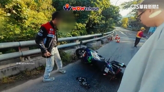 小貨車擦撞重機！　雙方火爆開嗆　警揪駕駛超車肇禍