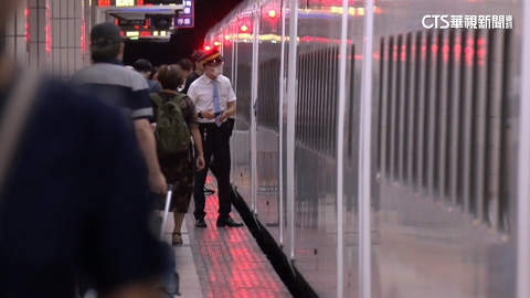 台鐵元旦跨年加開31班車 週五凌晨開放訂票