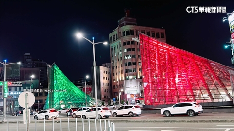 暖心! 美麗島站提前點耶誕燈 高捷:完成小朋友心願