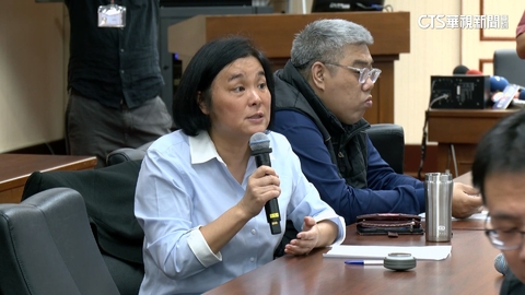 助理工會抗議助理費修法 與陳玉珍言語交鋒