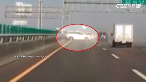 國道7車撞! 聯結車疑換道肇禍 揪駕駛酒測超標