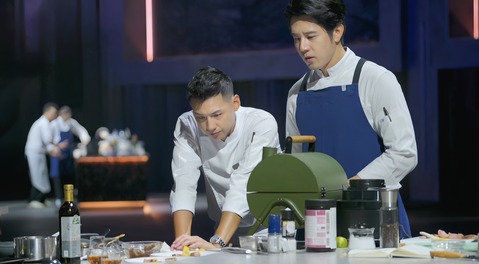 《星廚之戰》至今最嚴重失誤!施捷夫自責淚崩嚇壞胡宇威