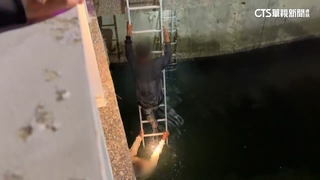 移工急小解跌入河　弟救兄同受困泡水冷得發抖