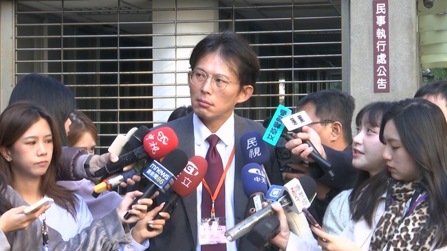 遭爆台派金主坦承匯款千萬　黃國昌批北檢「偵查亂公開」：鏡週刊編故事太可笑 | 華視新聞