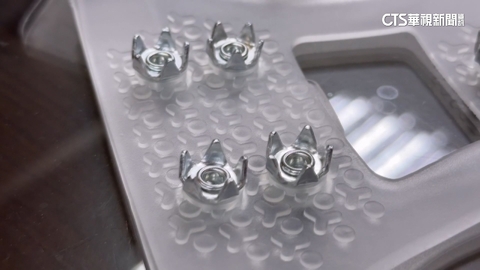 冬季出國玩雪趣！「冰爪」放隨身行李違規　恐遭丟棄