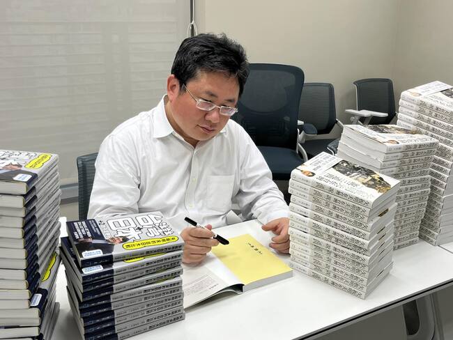 中國遊客在日本辱罵台灣旅客　矢板明夫曝日網反應：認知水準低下的人 | 華視新聞