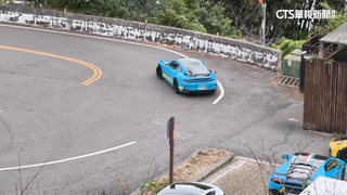 日月潭髮夾彎淪「飆仔場」　超跑炸街.甩尾