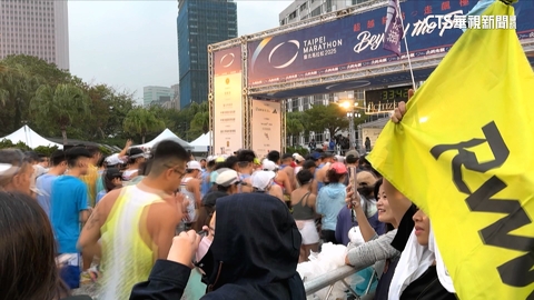 台北馬拉松近3萬人開跑　警力增1倍.蔣萬安視察