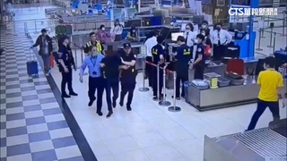 小港機場追逐戰！　外籍男「攜毒入境」拒檢衝出管制區
