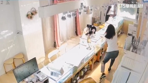 中山站隨機攻擊民眾逃鑽戒店　業者急關鐵門護安全