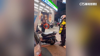 彰化鬧區街頭驚見「鐮刀男」逛大街　民眾驚恐報警