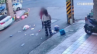 深夜洗澡擾人清夢　鄰居街頭上演全武行