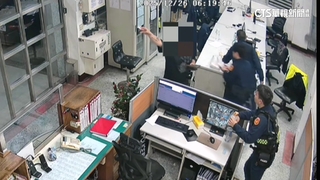 毆打妻遭友丟包！男謊報遭勒索60萬　警：誣告罪送辦