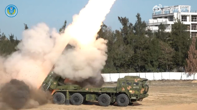 共軍曝實彈射擊影片稱「全部命中」　國防部：落彈區散布在24浬線週邊 | 華視新聞