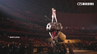 天后再出招！　Jolin首攻大巨蛋召喚「30m巨蟒」開唱