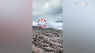 越籍男貢寮釣魚遭「比人高」浪捲失蹤　陸海空全面搜救