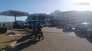 委內瑞拉遭襲！民眾憂危機　急囤物資.加油車隊綿延