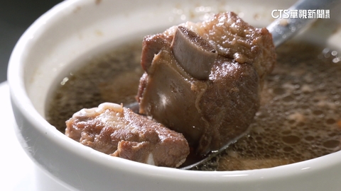 搶天冷商機！　家居品牌.咖啡廳.迴轉壽司賣熱湯